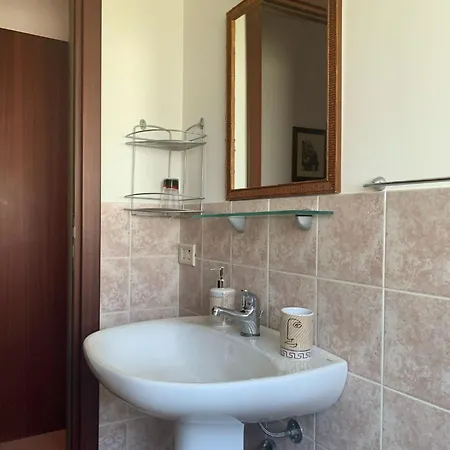 بيت للعطل Makari, Rocca Pirciata *