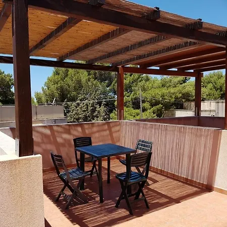 Makari, Villetta Rocca Pirciata Holiday home *