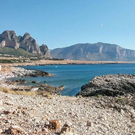Makari, Villetta Rocca Pirciata Macari